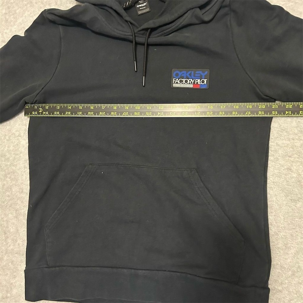 Oakley Men's Black Pullover Hoodie M Graphic Print Kangaroo Pocket Factory pilot - Picture 6 of 7
